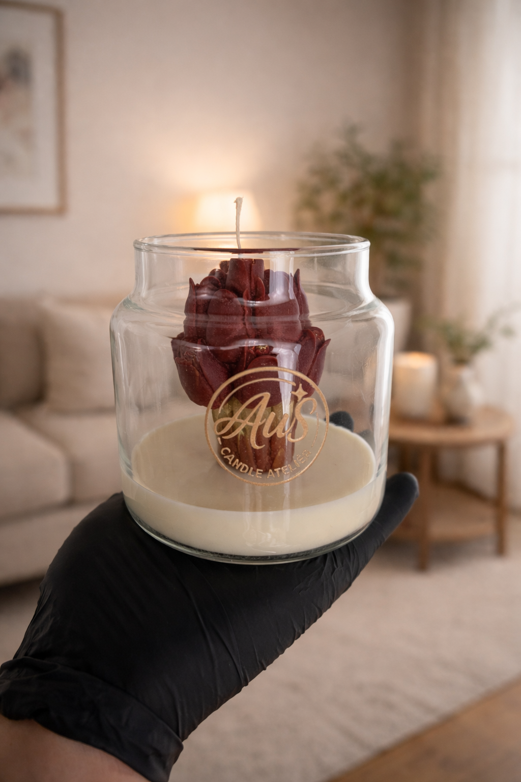 Kavanozda çiçek mum